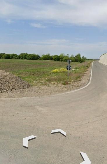 Teren Construcții intravilan de 14159 mp, în Odăi