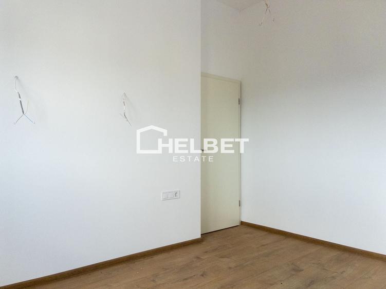 Apartament cu 3 camere semidecomandat în Sânpetru