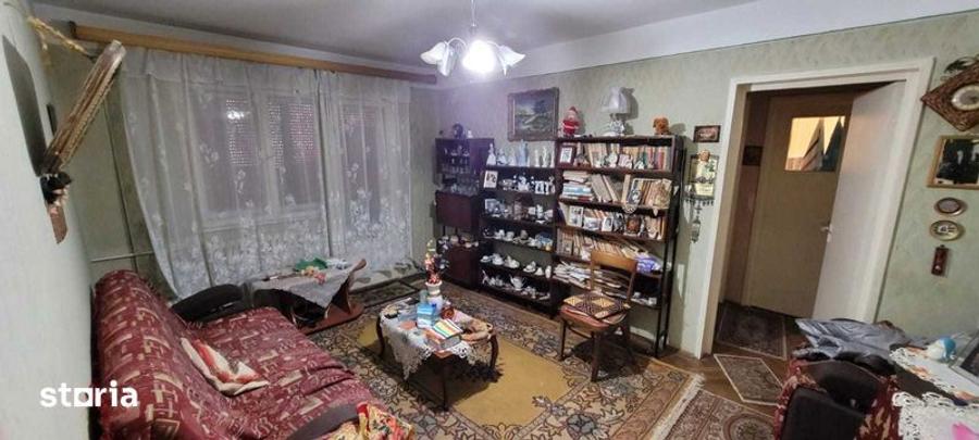 Apartament cu 2 camere semidecomandat în Nord