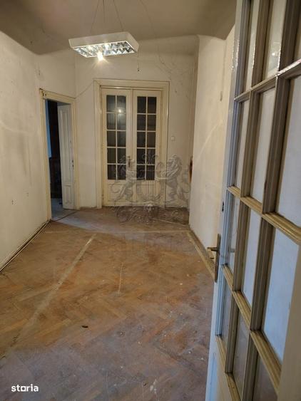 Apartament cu 3 camere în Dorobanți