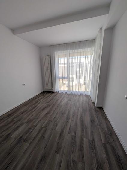 Casă cu 4 camere cu Teren 22 Mp în Sud