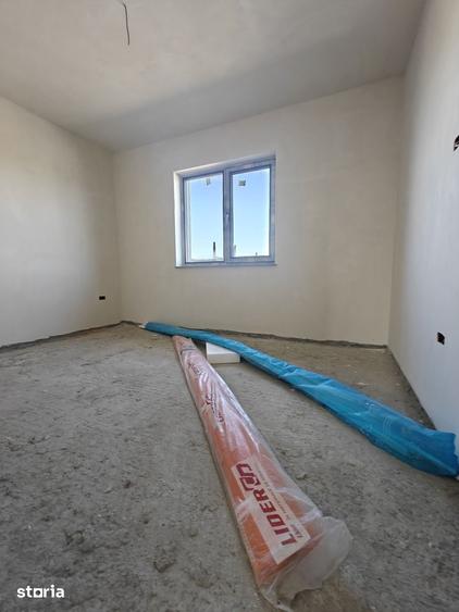 Casă cu 4 camere cu Teren 411 Mp în Clinceni