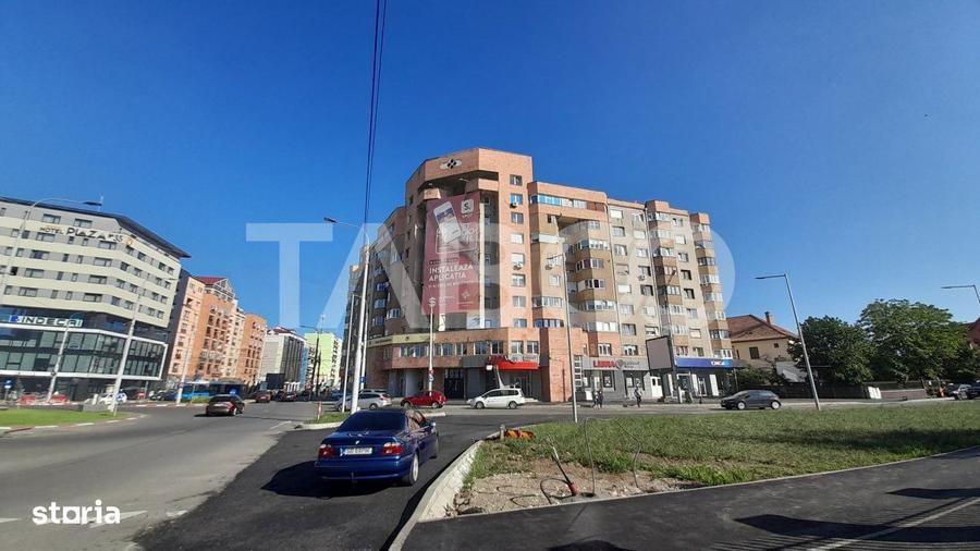 Apartament cu 4 camere decomandat, mobilat în Mihai Viteazul
