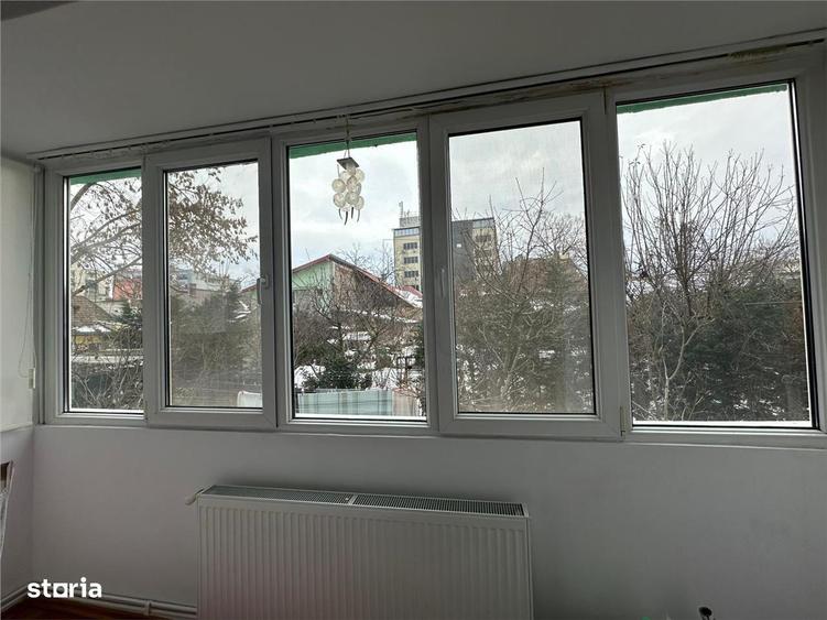 Apartament cu 3 camere decomandat, mobilat în Dorobanților