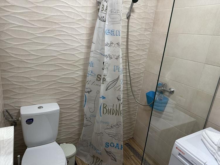Casă cu 2 camere în Central