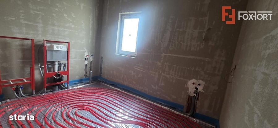 Casă cu 4 camere cu Teren 365 Mp în Central