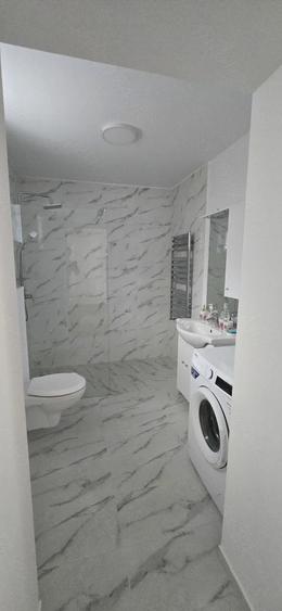Casă cu 3 camere cu Teren 200 Mp în Central