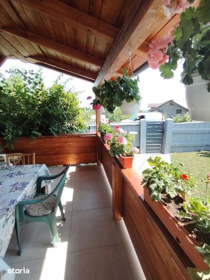 Casă cu 3 camere cu Teren 1500 Mp în Verești