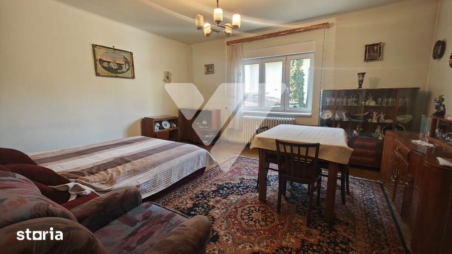 Casă cu 4 camere cu Teren 353 Mp în Central