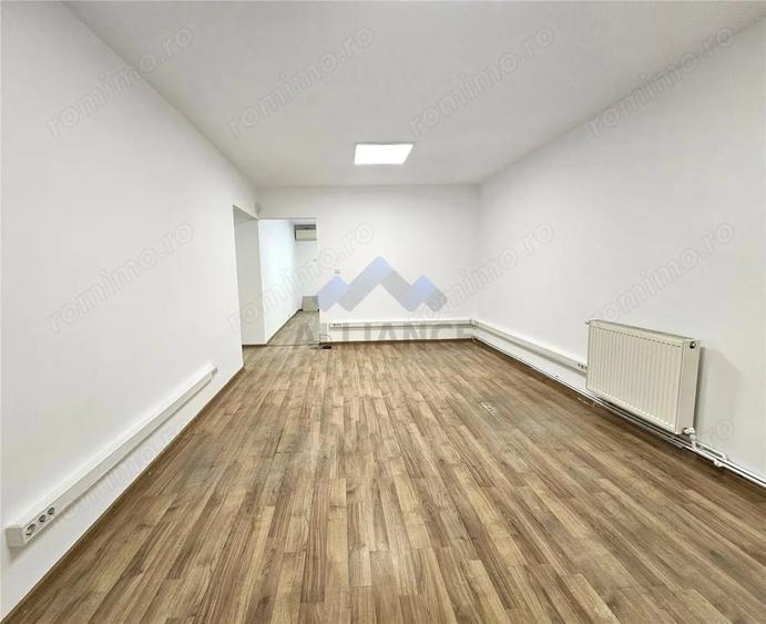 Spațiu comercial, de 67 mp, în Semicentral
