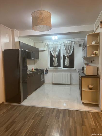 Apartament cu 2 camere semidecomandat în Prelungirea Ghencea
