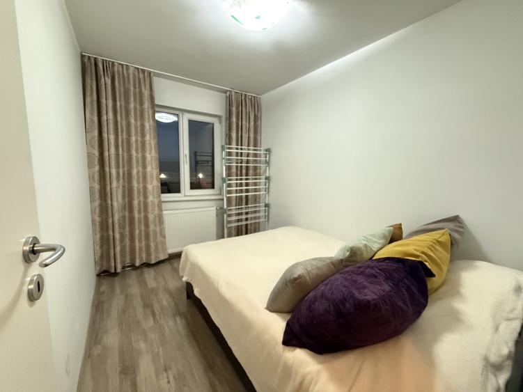Apartament cu 2 camere semidecomandat, mobilat în Complex Studențesc