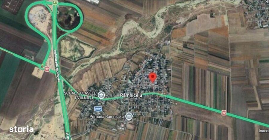 Casă cu 4 camere cu Teren 825 Mp în Râmnicelu