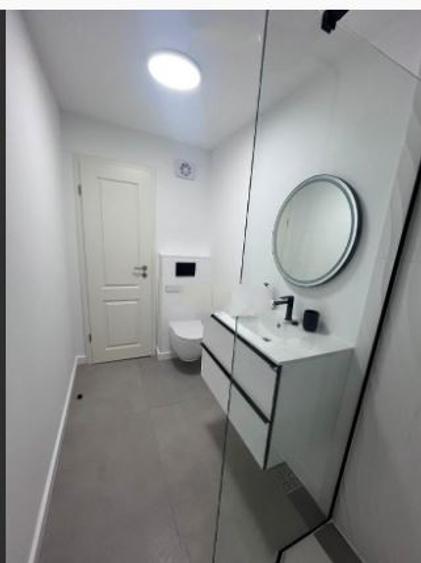 Apartament cu 2 camere semidecomandat, mobilat în Brâncoveanu