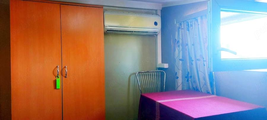 Casă cu Teren 200 Mp în Central