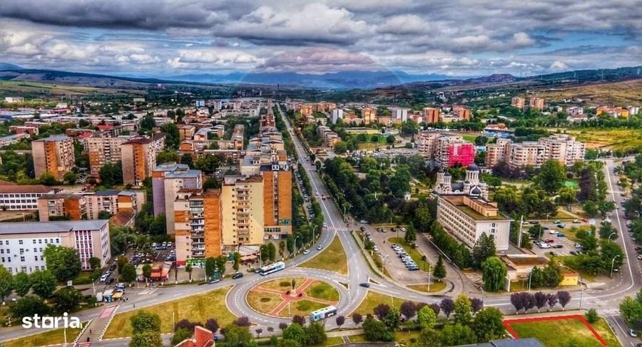 Spațiu comercial, în Batiz