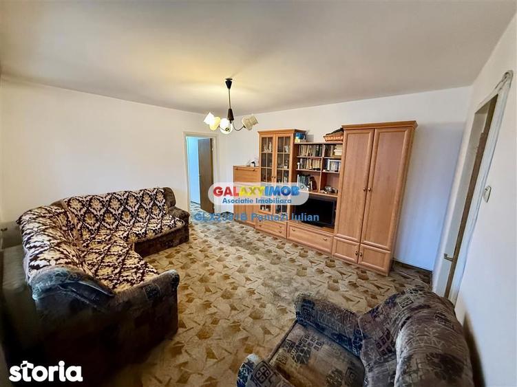 Apartament cu 3 camere semidecomandat, mobilat în Militari — fotografia 3