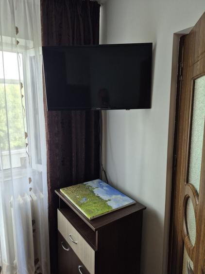 Inchiriez apartament Valea Rosie . - 7