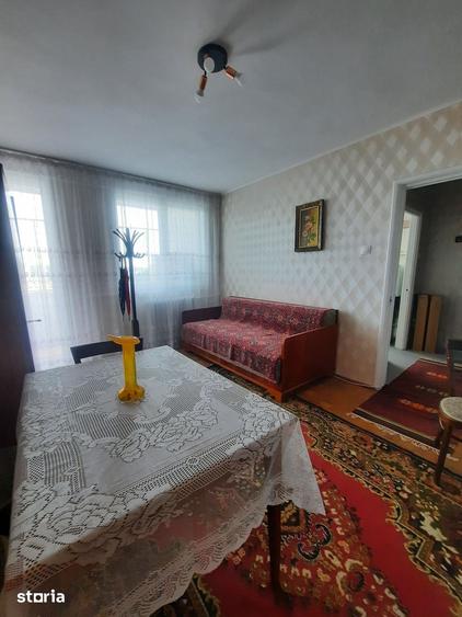 Perfect pentru elevi /studenti , inchiriez apartament 2 camere - 5