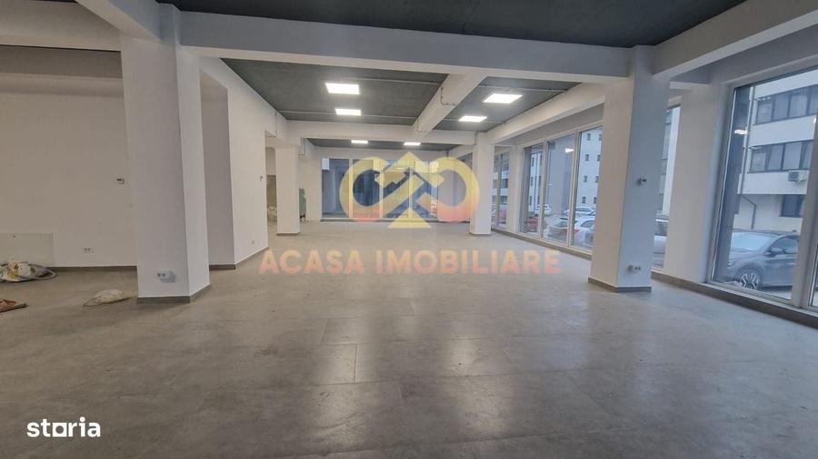 Spațiu comercial, de 277 mp, în Miroslava
