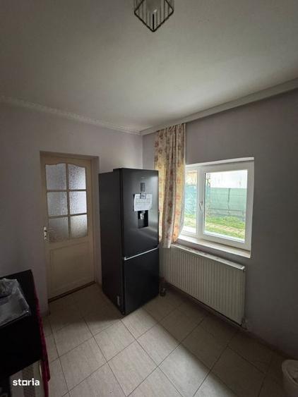 Casă cu 3 camere în Mogoșești