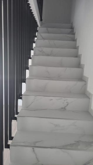 Duplex cu 4 camere cu Canalizare în Moșnița Veche