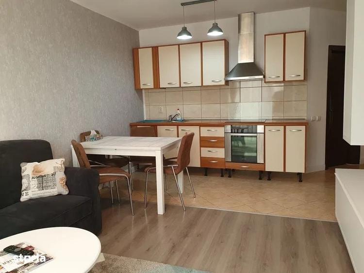 Apartament cu 2 camere semidecomandat în Luna
