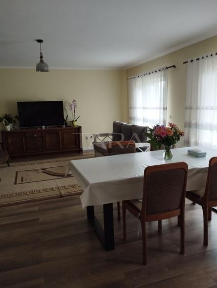Duplex cu 4 camere cu Canalizare în Borhanci