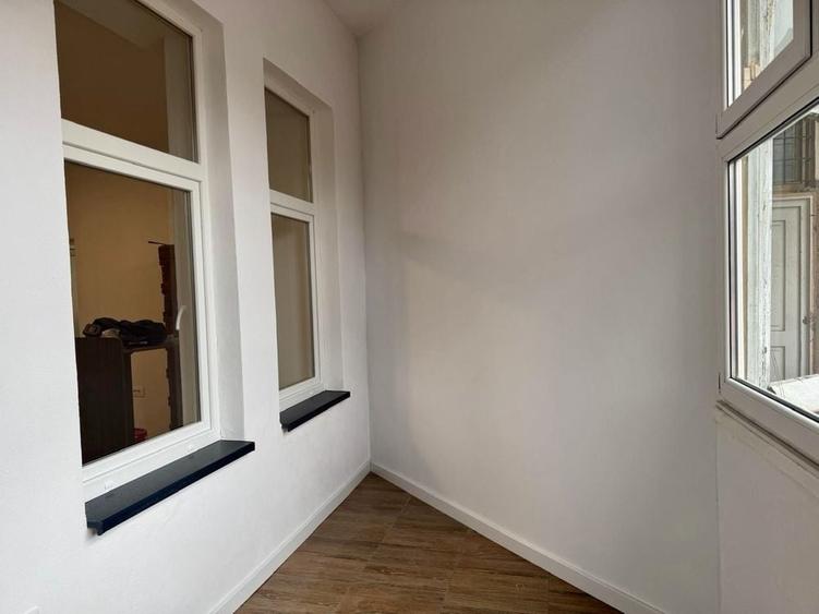 Spațiu comercial, de 28 mp, în Ultracentral