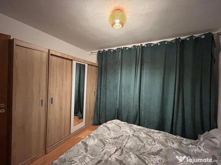 Apartament cu 2 camere semidecomandat în Buziașului