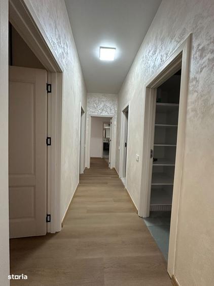 Apartament cu 4 camere în Pipera