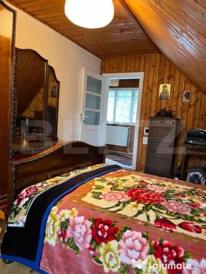 Casă cu 3 camere cu Teren 2243 Mp în Central