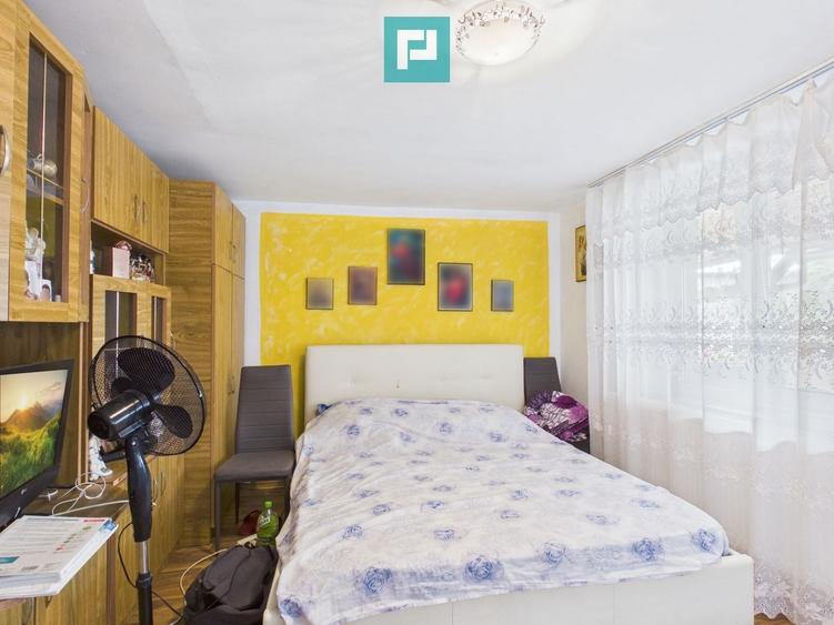 Casă individuală cu 3 camere cu Canalizare în Central