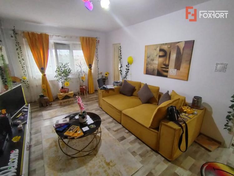 Apartament cu 2 camere decomandat în Girocului