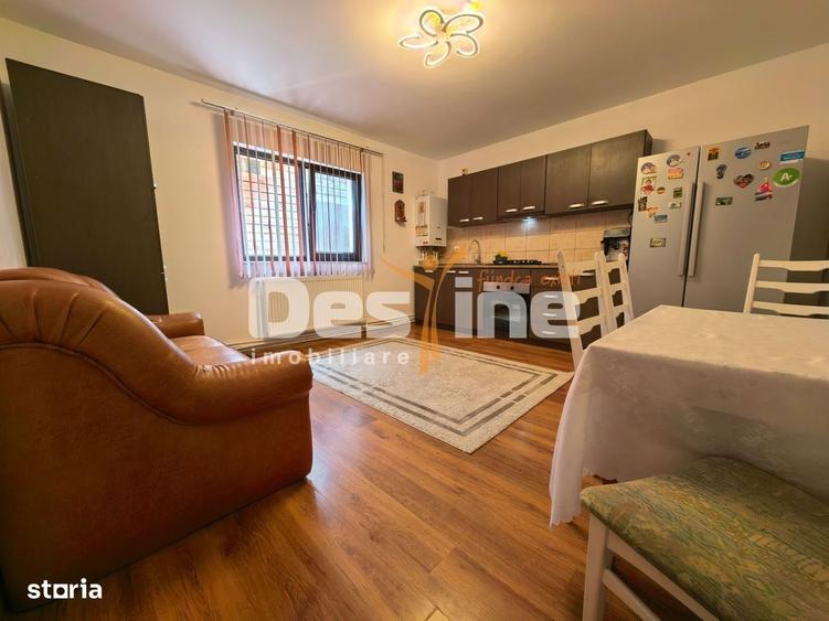 Duplex P+M cu 3 camere si curte, renovata complet - 8