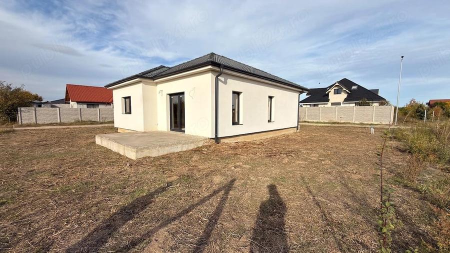 Casă cu Teren 500 Mp în Păulești