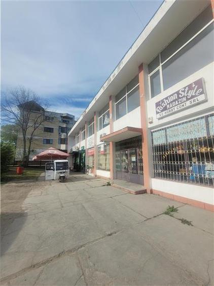 Spațiu comercial, de 300 mp, în Agigea