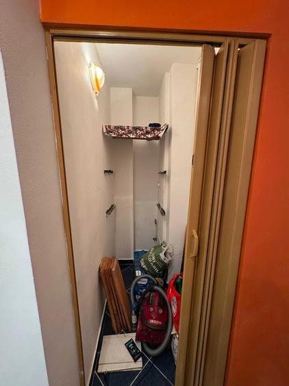 Apartament cu 2 camere decomandat în Teiul Doamnei