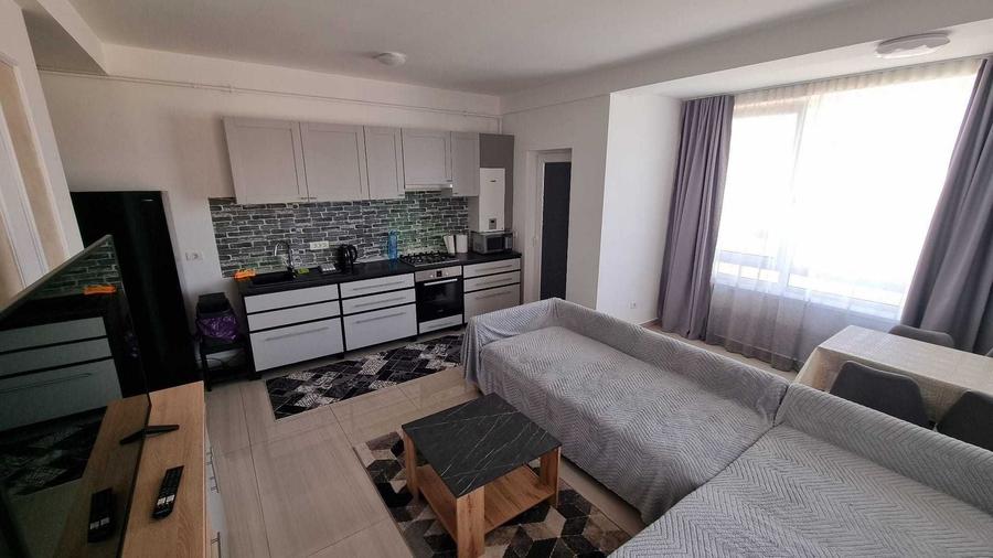 Apartament cu 2 camere semidecomandat, mobilat în Dumbrăvița