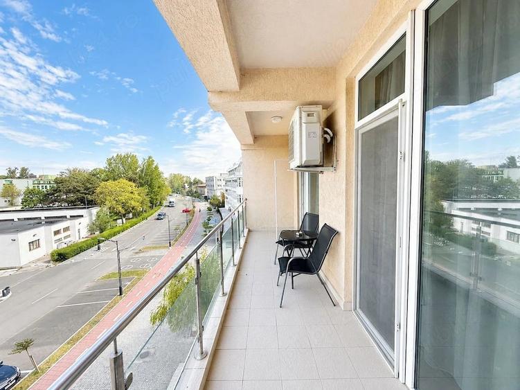 Apartament cu 2 camere decomandat în Eforie
