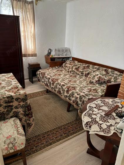 Casă cu 3 camere cu Teren 2110 Mp în Sud