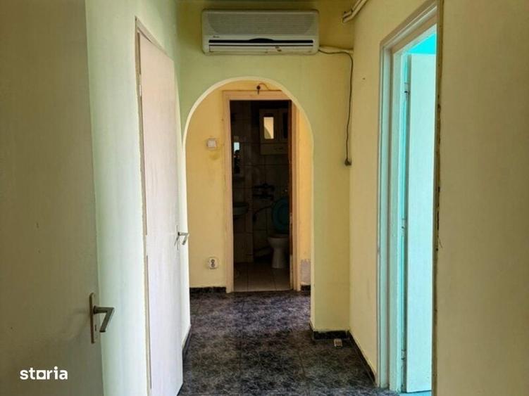 Apartament cu 3 camere decomandat în Dristor