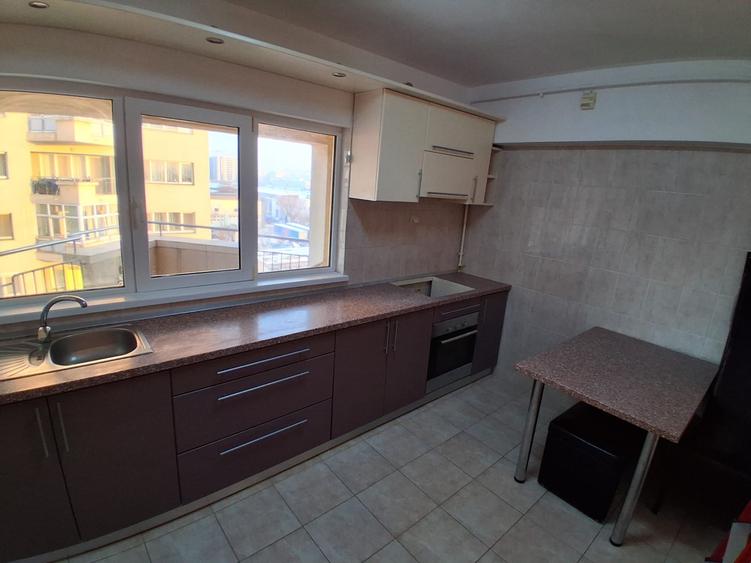 Apartament cu 2 camere decomandat, mobilat în Canta