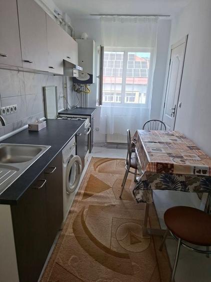 Apartament cu 2 camere decomandat în Șindrești