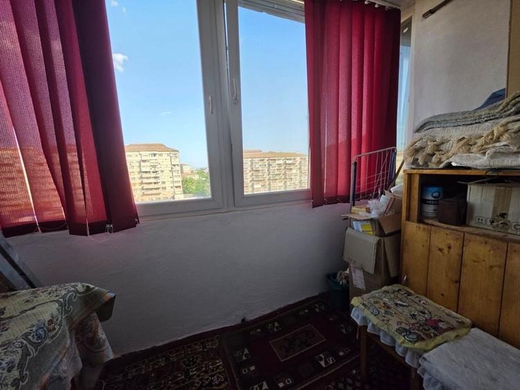 Apartament cu 2 camere semidecomandat în Rogerius