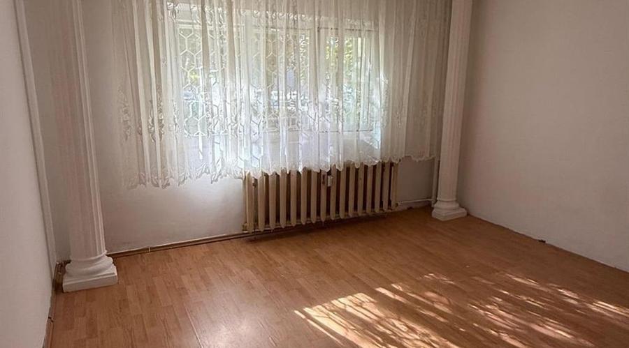 Apartament cu 2 camere decomandat în Doamna Ghica