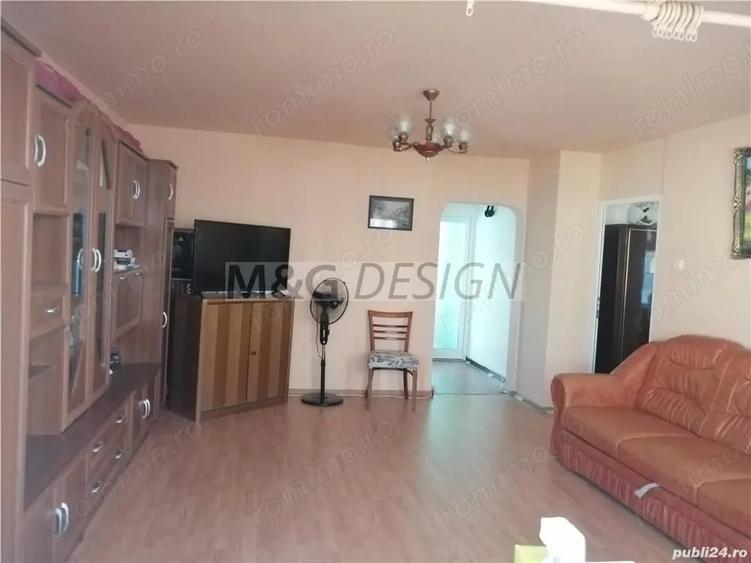 Apartament cu 2 camere decomandat în Bucovina