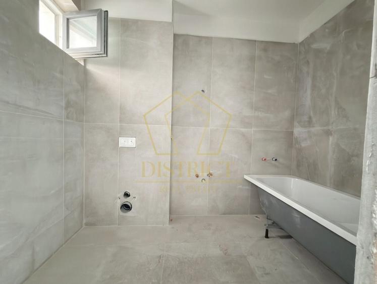 Apartament cu 3 camere decomandat în Mehala
