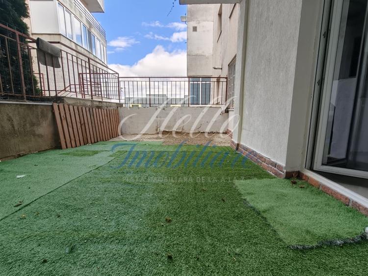 Apartament cu 2 camere semidecomandat, mobilat în Florești