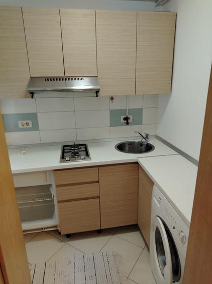 Apartament cu 2 camere nedecomandat în Intim